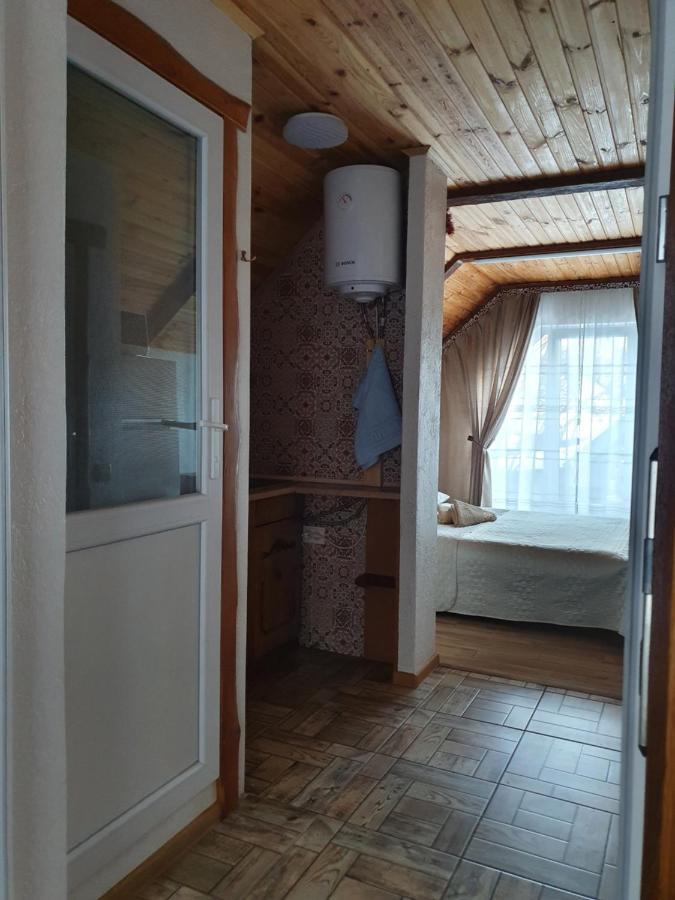 Apartamento Затишок В Карпатах 1 Slavske Exterior foto