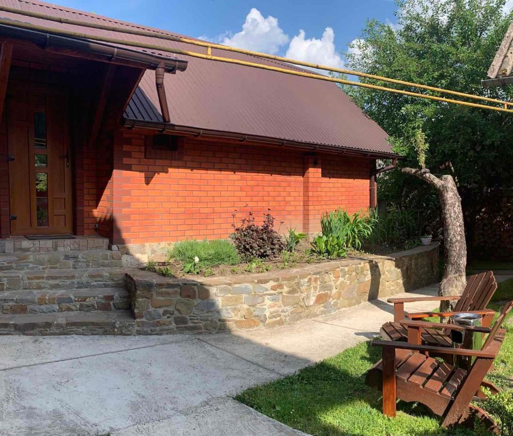 Apartamento Затишок В Карпатах 1 Slavske Exterior foto